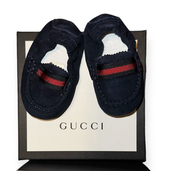 GUCCI Baby Suede Shoes - Picture 3 of 5